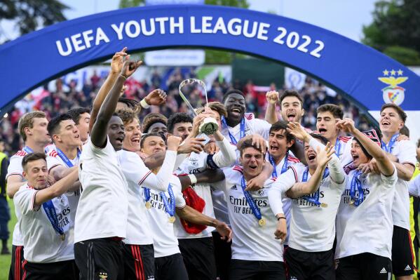 Soccer international youth uefa youth league best sale